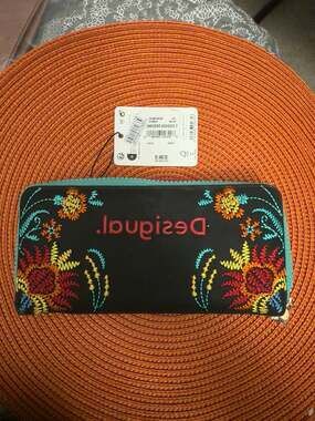 Desigual Onedero Adaggio Z Wallet Black Floral Embroidered